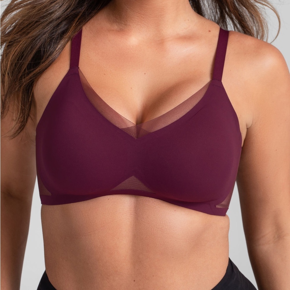 Honeylove CrossOver Bra in the color Fig